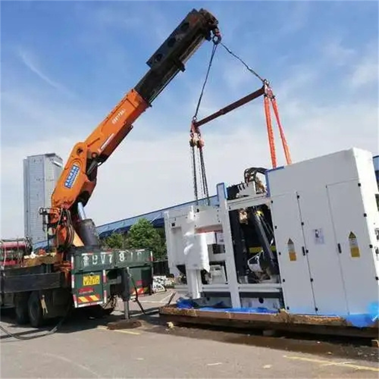 黄冈附近小吊车联系方式|8-16吨|本地及时服务